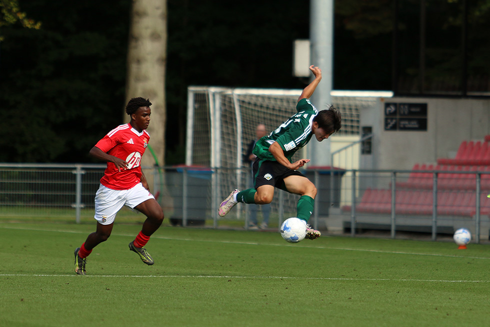 SL Benfica - Jeonbuk Hyundai Motors FC