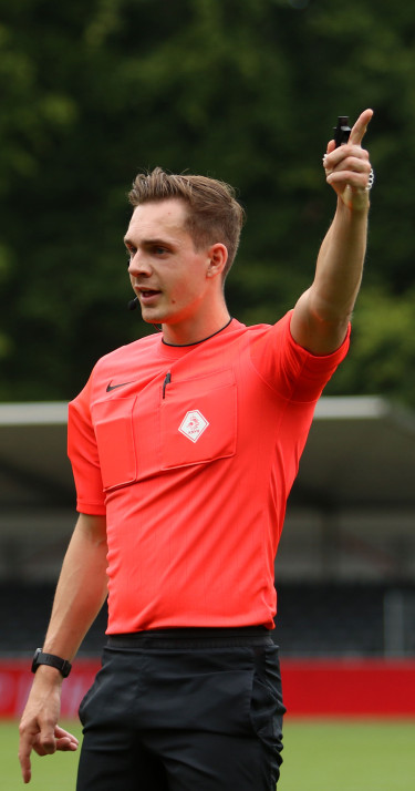 Referee Steve Janssen about the Otten Innovation Cup